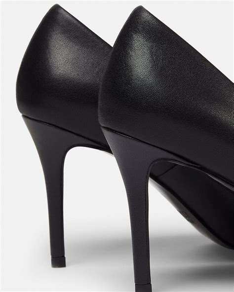 Versace Jeans Couture Scarlett Pumps 